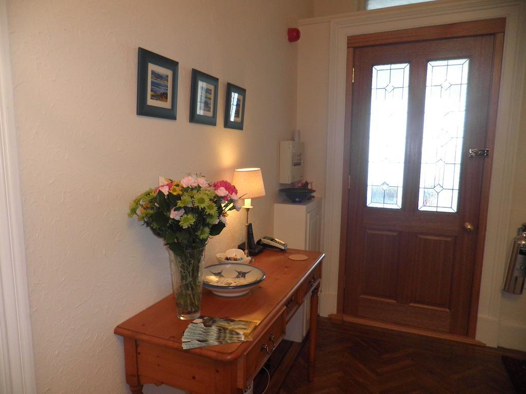 Douglas Park Guest House Kirn Екстер'єр фото
