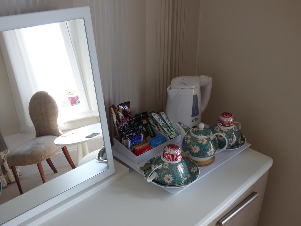 Douglas Park Guest House Kirn Екстер'єр фото